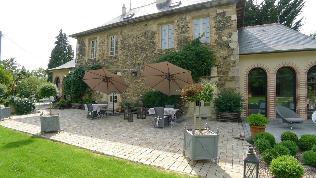 Les Demeures De Marie Bed & Breakfast Pacé Exterior foto