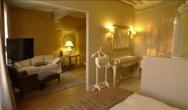 Les Demeures De Marie Bed & Breakfast Pacé Cameră foto